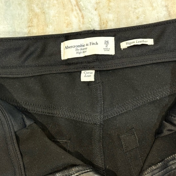 Women’s ABERCROMBIE & FITCH Curve Love The Skinny High Rise black pant- Size 2 - Picture 8 of 8